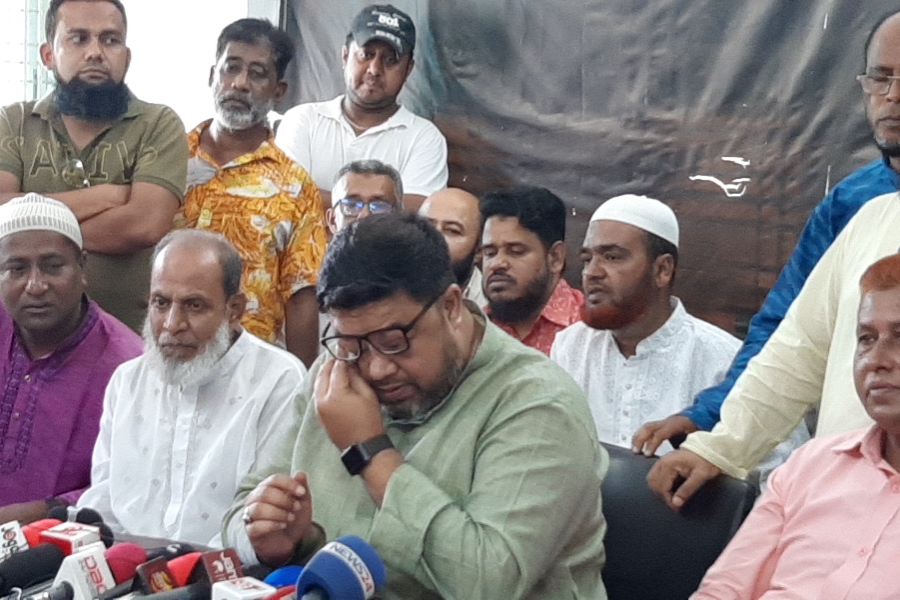 নৌকার প্রার্থীকে সমর্থন দিয়ে সরে দাঁড়িয়েছেন আফজাল খানের ছেলে ইমরান