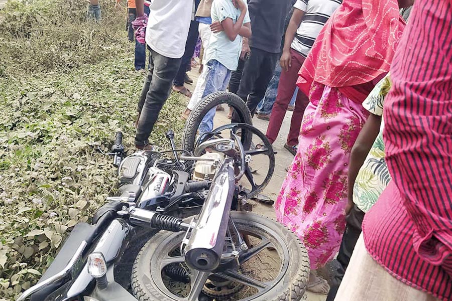 নগরীতে দুই মোটরসাইকেল সংঘর্ষে  সিডি প্যাথের কামরুল নিহত