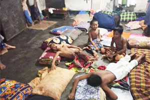 বুড়িচং চানাচুর চুরির অভিযোগে মাদ্রাসায় ৬০ শিশু ছাত্রকে শুরুতর শাস্তি, সভাপতিসহ গ্রেফতার ৪