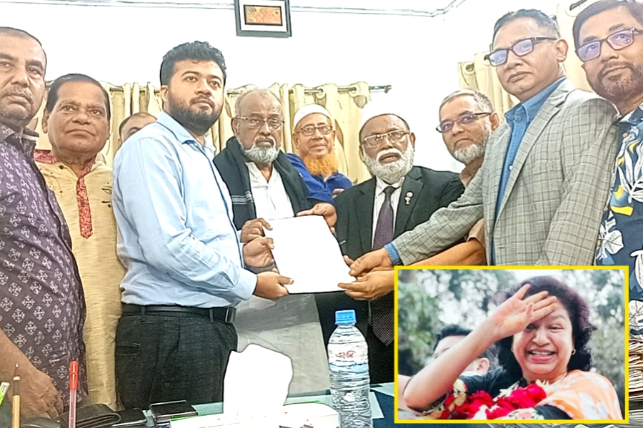 মনোনয়নপত্র সংগ্রহ করলেন অধ্যক্ষ আফজল খানের কন্যা এমপি সীমা