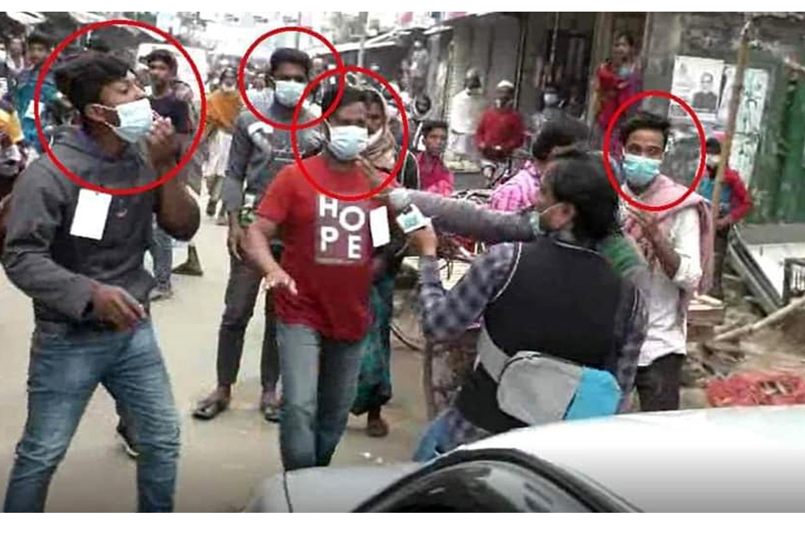 ব্রাহ্মণপাড়ায় নির্বাচনে সাংবাদিকের উপর হামলা ও গাড়ি ভাংচুরের ঘটনায় মামলা