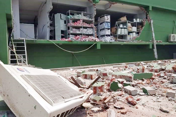 কুমিল্লার বিসিকে ওষুধ কারখানায় বিস্ফোরণ, আহত ৭