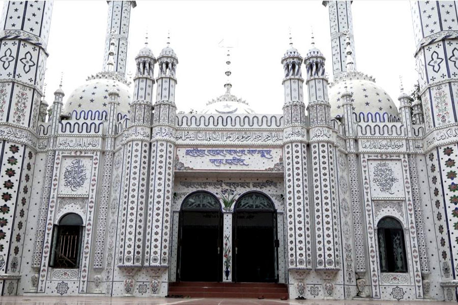 মুগল, তুর্কি ও পারস্যের সংমিশ্রণে বায়তুল আজগর সাত গম্বুজ মসজিদ