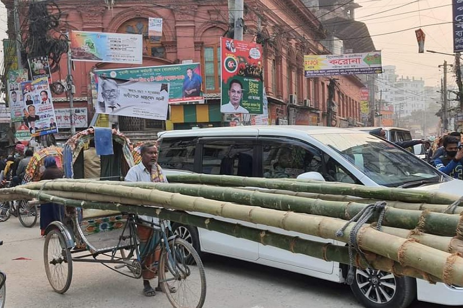 কুমিল্লা নগরীর যানজট নিরসনে ২ ফেব্রুয়ারি থেকে অভিযানে নামছেন প্রশাসন