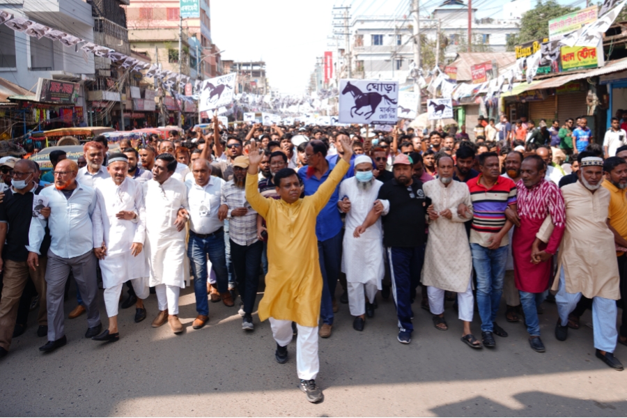 কুমিল্লা সিটি নির্বাচনের মাঠে প্রকাশ্যে বিএনপি নেতাকর্মীরা!